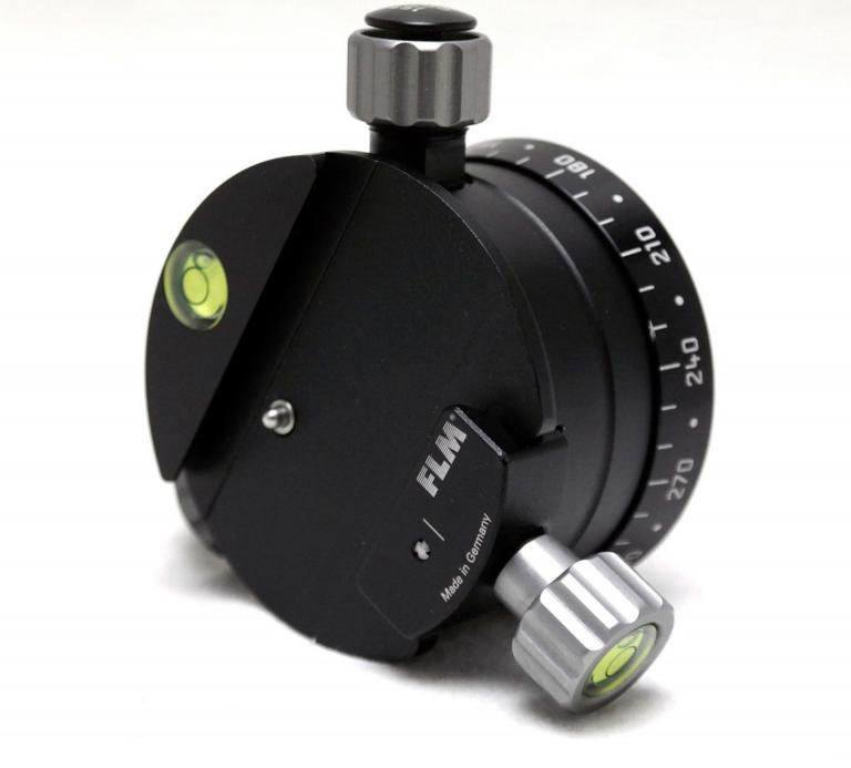 FLM PR-15 Panoramabasis, vereint die Funktion der Panobasis P-1 mit der Funktion der Schnellwechselbasis SRB.